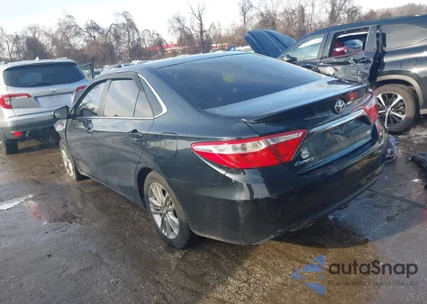 2017 Toyota Camry Se z USA, uszkodzony, nr VIN 4T1BF1FK6HU804227